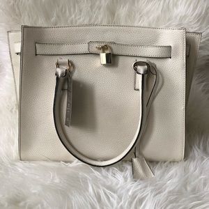 New with tags Genuine Italian leather handbag